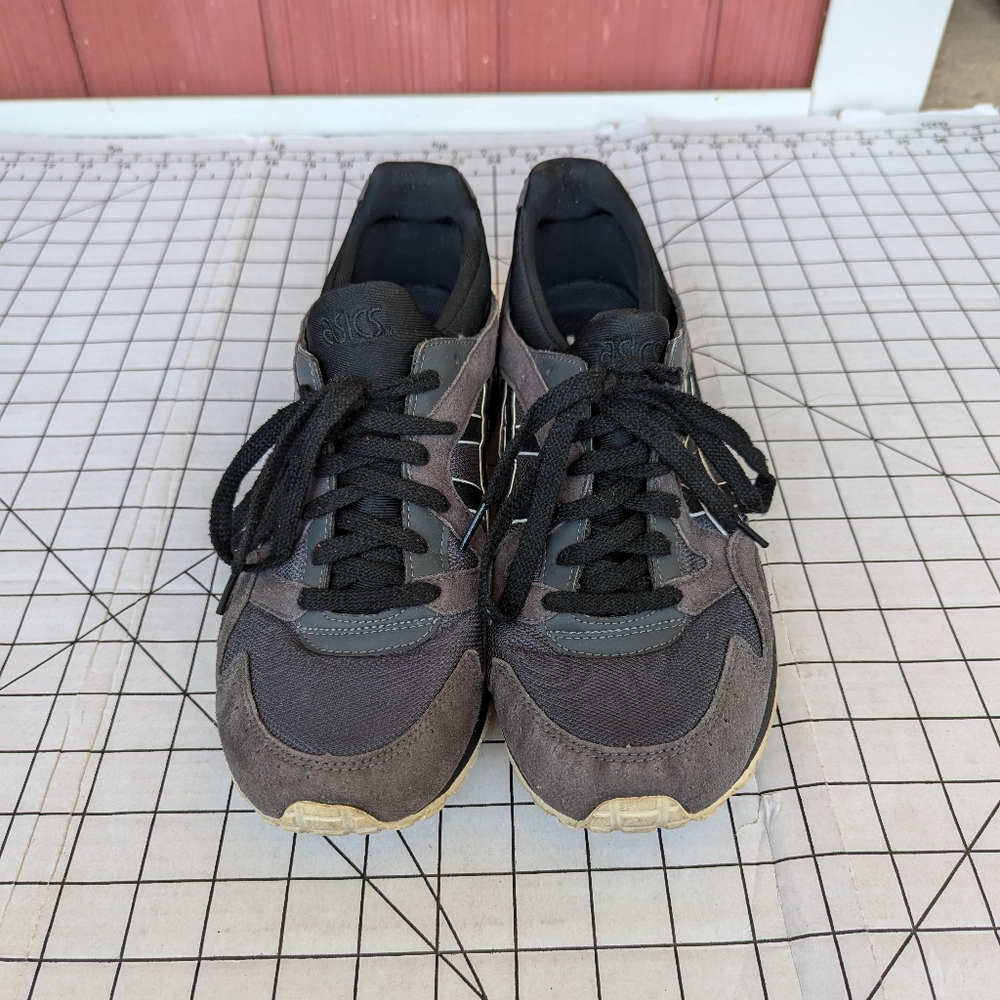 Asics Gel-Lyte men's grey black sneakers size 10.5